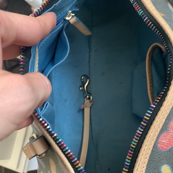 DOONEY BOURKE HEART BAG - Picture 4 of 4